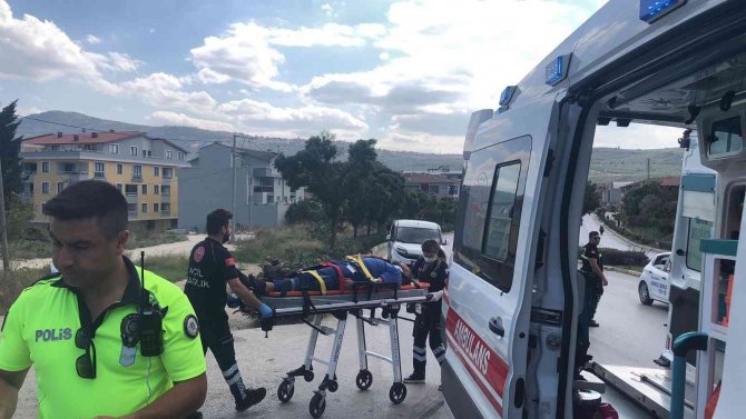 Gemlik’te Meydana Gelen Trafik Kazasında 3 Kişi Yaralandı