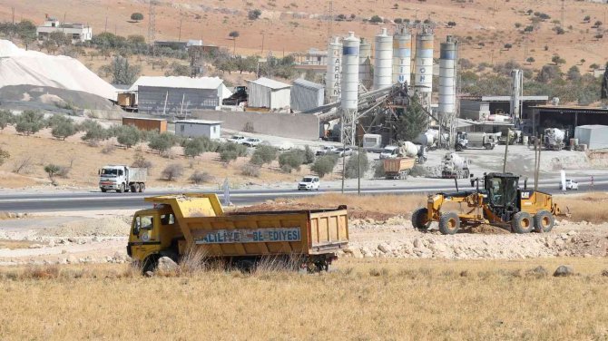Haliliye’nin Yol Ağı Genişletiliyor