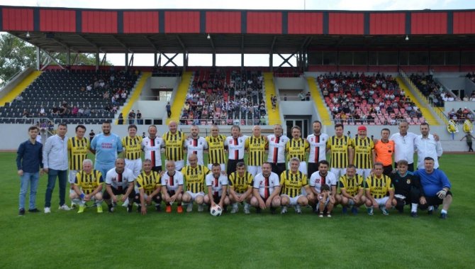 Tavşanlı’da Gemçlikspor Ve Moymulspor Birlikte Sezon Açılışı Gerçekleştirdi