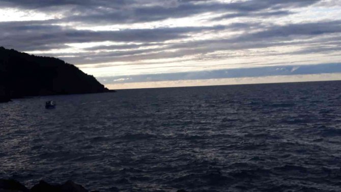 Kastamonu’da Denizde Mayın Görüldüğü İddiası Ekipleri Harekete Geçirdi