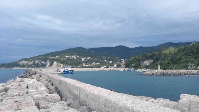 Kastamonu’da Denizde Mayın Görüldüğü İddiası Ekipleri Harekete Geçirdi