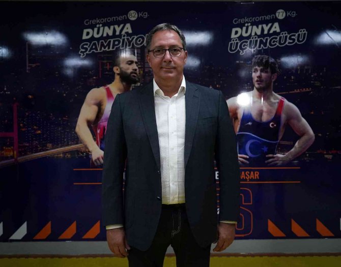 Fatih Keleş: “Dünya Şampiyonu Olduğumuz İçin Gururluyuz”
