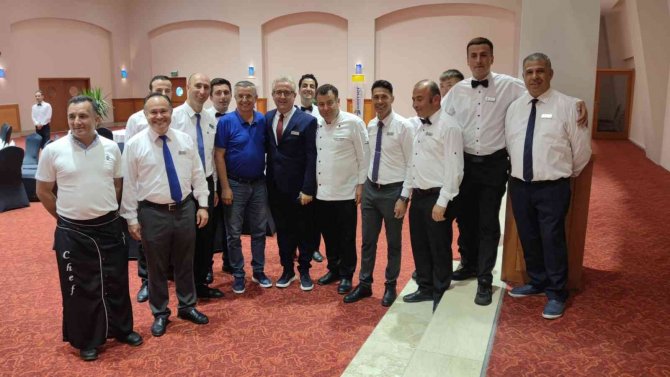 Kemer’de Turizm Ve Geleceği Konuşuldu