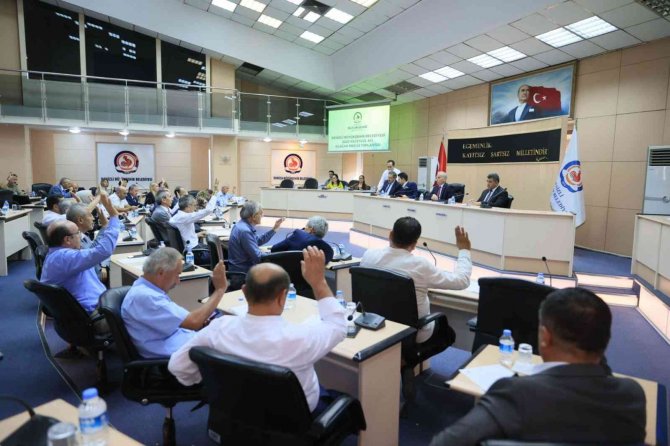 Denizli’de Hayvancılığa Destek Sürüyor