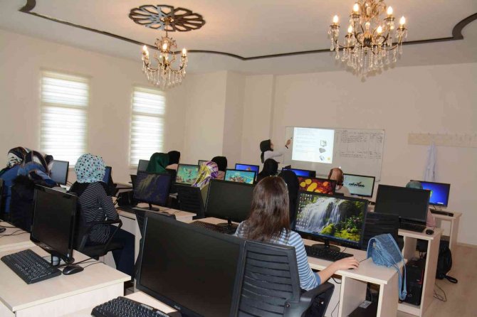 Komek Ve Asem’de Güz Dönemi Kayıtları Başladı