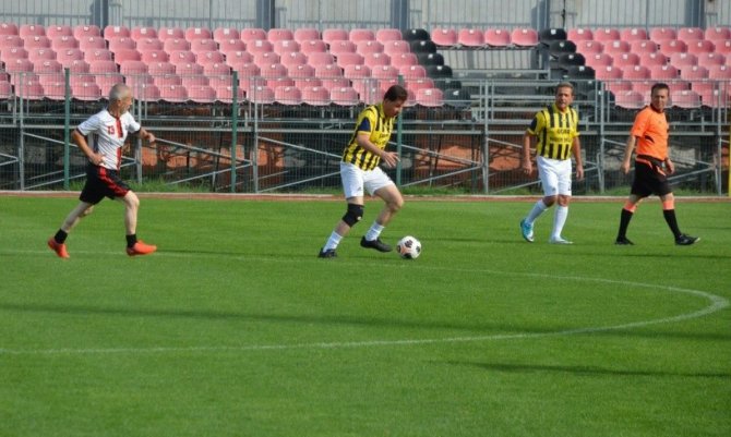Tavşanlı’da Gemçlikspor Ve Moymulspor Birlikte Sezon Açılışı Gerçekleştirdi
