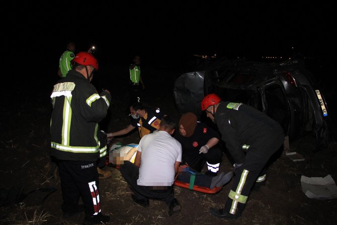 Manisa’da İki Otomobil Çarpıştı: 2 Yaralı