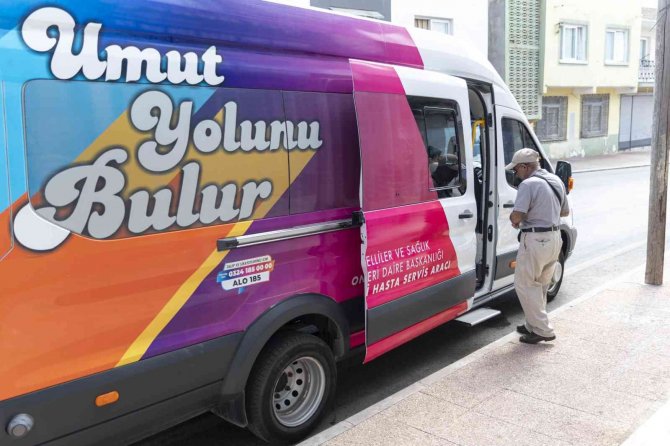 Mersin’de Onkoloji Hastalarının Ulaşımı Belediye Ekiplerince Sağlanıyor