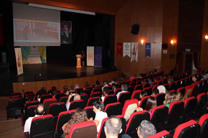 Milli Spor Hemsball, Avrupa Yolcusu
