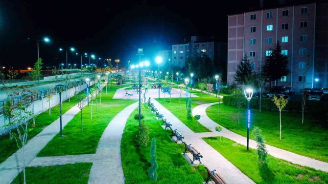 Toki̇ Konutlarında Yeni Park