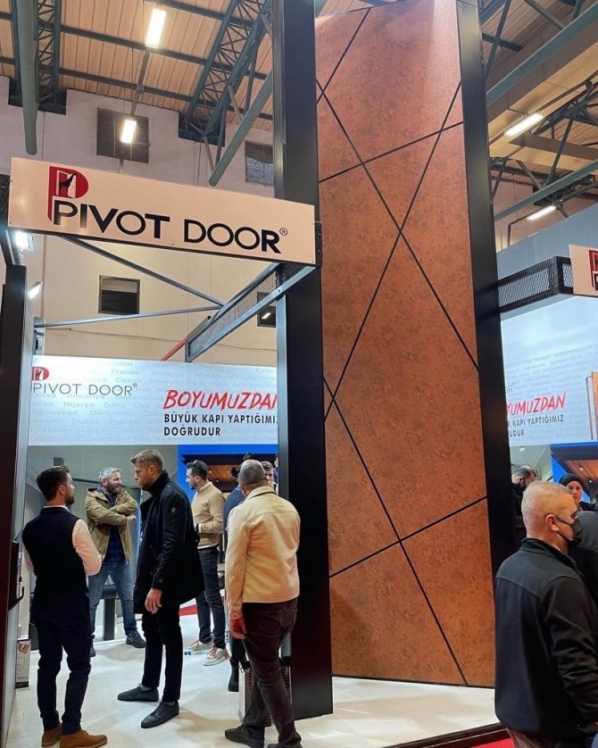 Türkiye’de Üretilen Dünyanın En Büyük Kapıları 35 Ülkeye İhraç Ediliyor