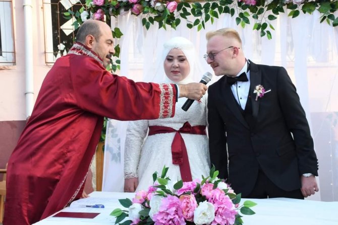 Önce Stat, Sonra Nikah