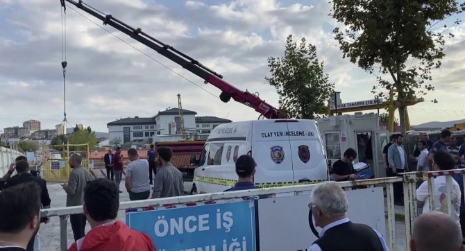 Metro Şantiyesinde Hayatını Kaybeden İşçilerin Cenazesi Adli Tıp Morguna Kaldırıldı