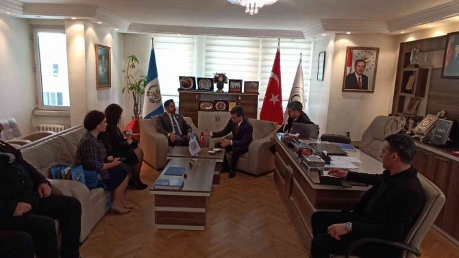 Sankon Ve Guatemala İşbirliğine Hazır