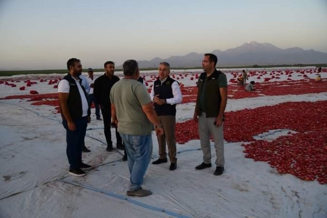 Erciyes’in Etekleri Kırmızıya Boyandı