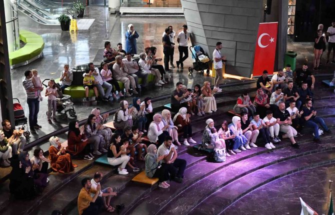 Balkanlar’dan Gelen Öğrencilerin Fetih Yolculuğu