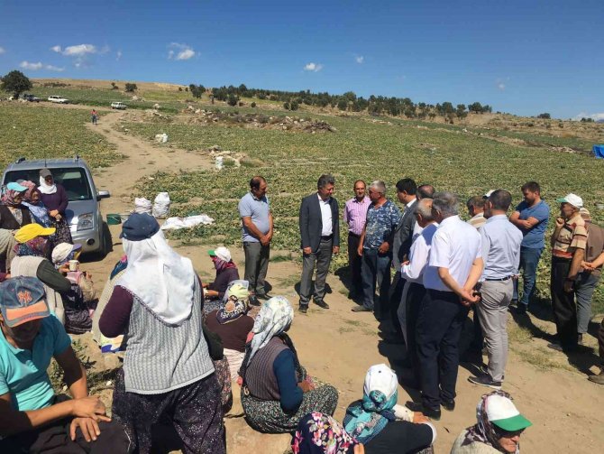 Ak Parti’li Özkan Demirci’de Esnaf Ve Çiftçilerle Bir Araya Geldi