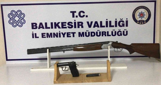 Balıkesir’de 52 Kilo Esrar Ele Geçirildi
