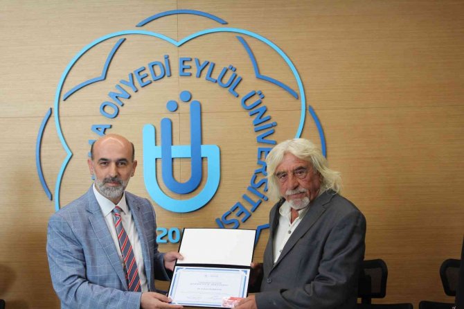 Doktorlara Kadavrasını Bağışladı