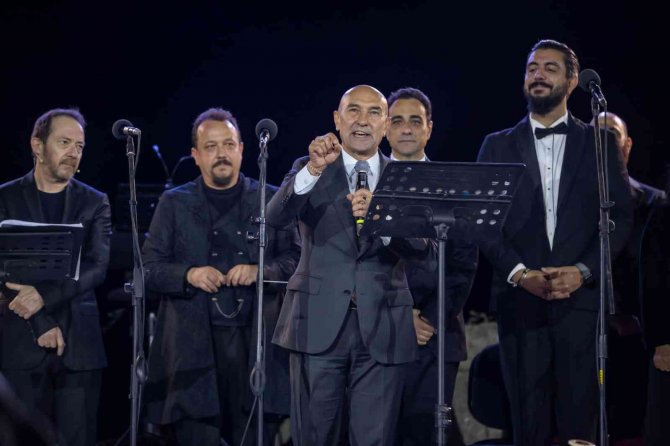 İ̇zmir’den Almanya’ya Zeus Sunağı Çağrısı