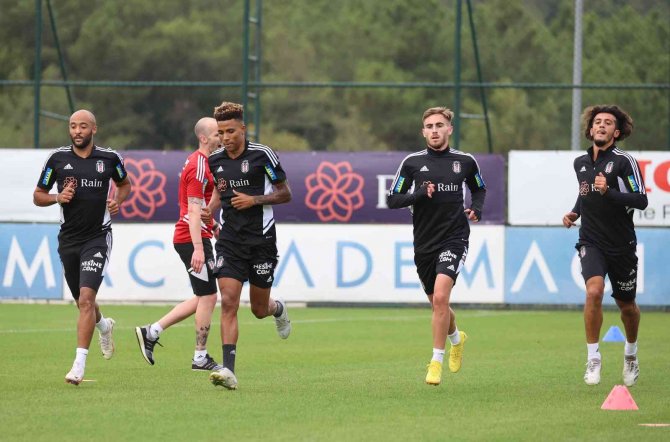 Beşiktaş, Fenerbahçe Maçı Hazırlıklarına Başladı
