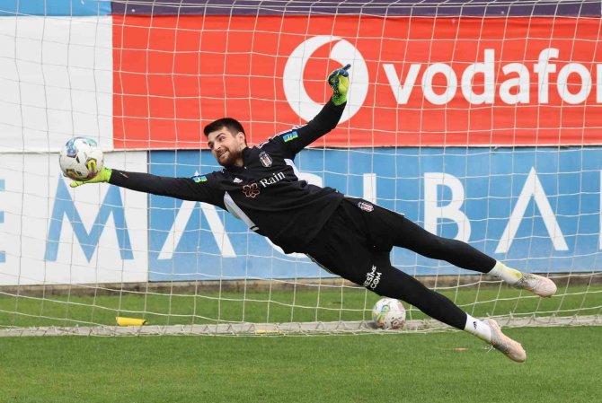 Beşiktaş, Fenerbahçe Maçı Hazırlıklarına Başladı