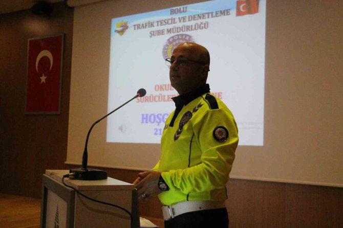 Bolu’da Okul Servis Şoförlerine Eğitim Verildi