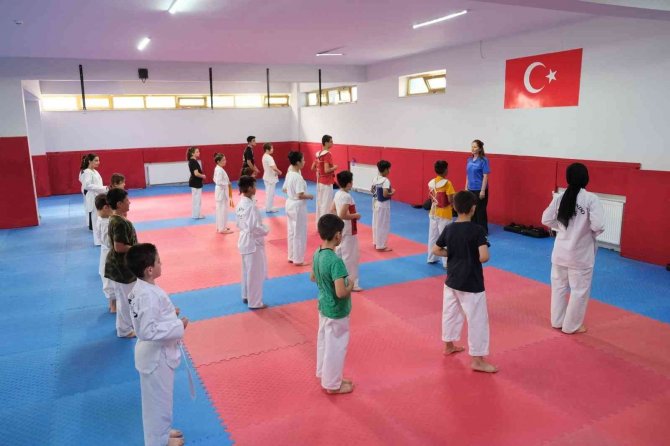 Canik Yaz Spor Okulları’na Büyük İlgi