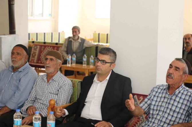 Elazığ’da Çiftçilere ‘İ̇klim Değişimi Ve Sulama’ Eğitimi Verildi