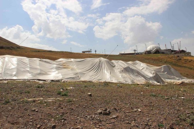 Erzurum’da Kar Depolama Yöntemi İle Kayak Sezonu Erken Açılacak