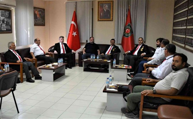 Balıkesirspor’dan Gazi Ve Şehit Yakınlarına Sezon Boyu Ücretsiz Bilet