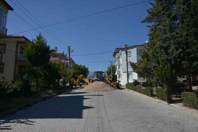 Gediz’de Enerji Nakil Hatları Yer Altına Alınıyor