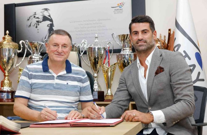 Volkan Demirel Resmen Hatayspor’da