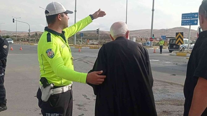 Polis Memurundan Yürek Isıtan Hareket