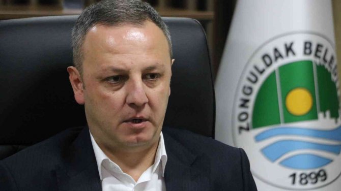 İ̇şe Yerleştirme Vaadiyle Para Topladığı İddia Edilen Zabıtaya Suç Duyurusu