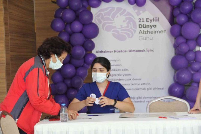 Doktorlar Alzheimer Hastalığını 4 Kısa Filmle Anlattı