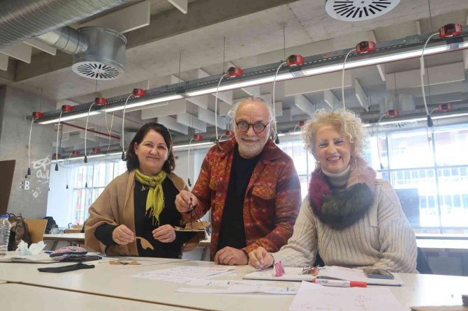 Kadınlar Ve Gençler İçin ‘Mobilya Akademi’