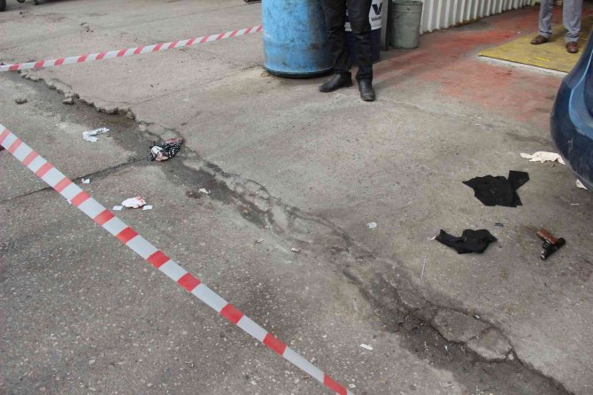 Havaya Ateş Ederken Omzundan Yaralandı