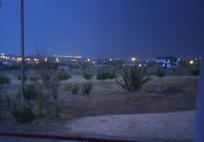 Malatya’da Çakan Şimşekler Geceyi Aydınlattı