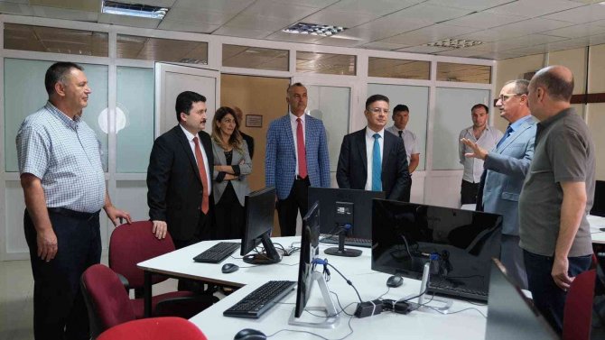 Milletvekili Çelik, Baün’de 3+1 Eğitim Sitemi Hakkında Bilgi Aldı