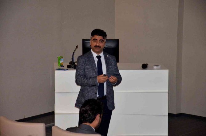 ’’Türkiye’de Yaklaşık 1 Milyon Alzheimer Hastası Olduğu Tahmin Ediliyor’’