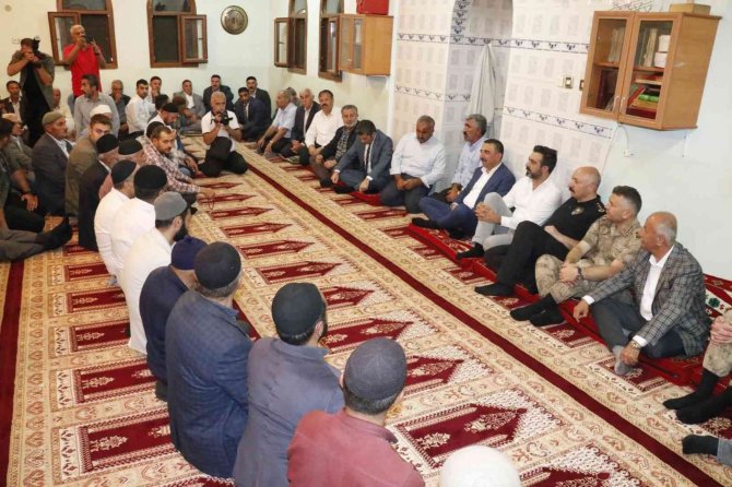 Siirt’te 9 Kişinin Yaralandığı Kavga Barışla Son Buldu