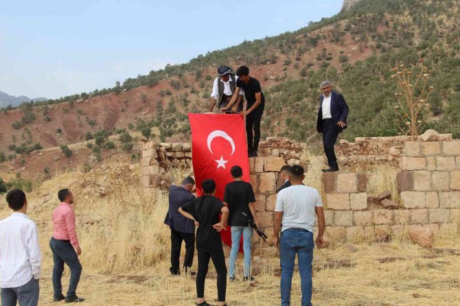 Pkk’lı Teröristler 35 Yıl Önce Çocuk Ve Hamile Kadınların Olduğu 12 Kişiyi Katletti