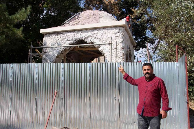 Tarihi Meçhul Türbede Restore Çalışmaları Başladı