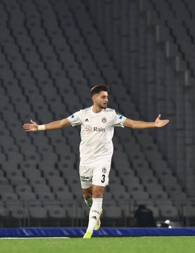 Tayyip Talha Sanuç: “Futbola Başladığım Günlerde Bugünlerin Hayali İle Yaşıyordum”
