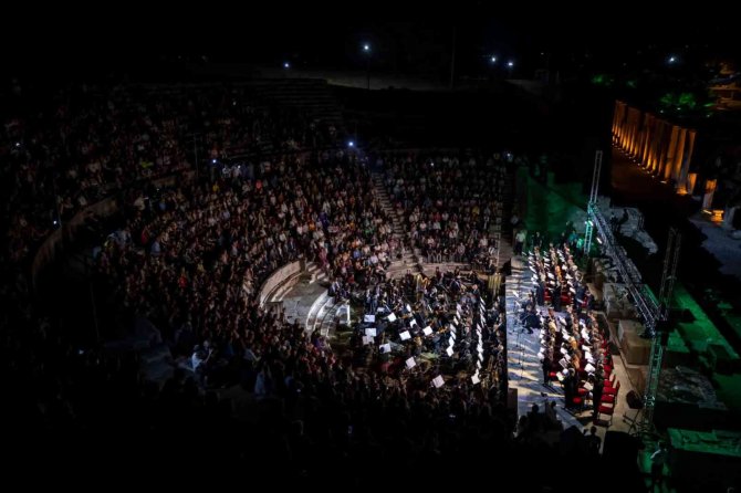 İ̇zmir’den Almanya’ya Zeus Sunağı Çağrısı