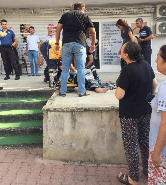 Adana’da 3. Kattan Düşen Kadın Hayatını Kaybetti
