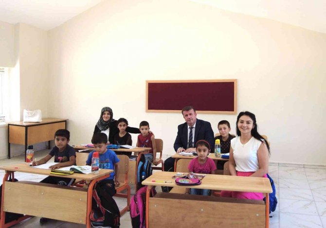 Kapalı Olan Köy Okulları Yeniden Açılıyor