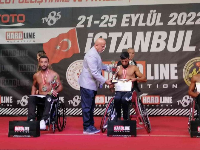 Ağrılı Bedensel Engelli Sporcu Türkiye Şampiyonu Oldu