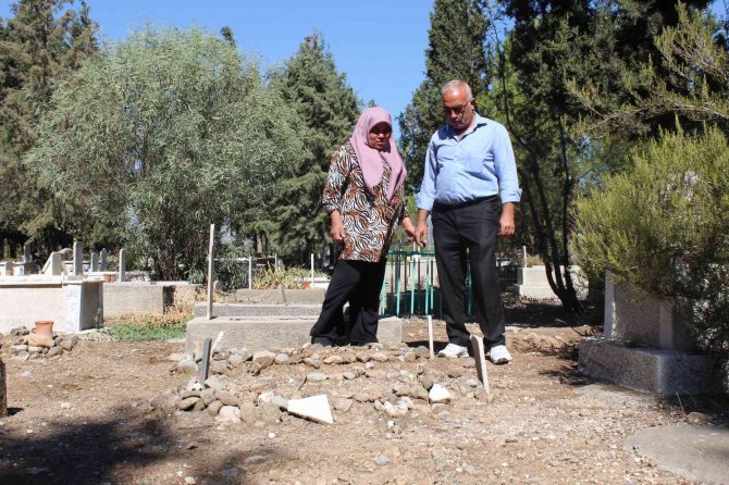 Manisalı İki Aile ‘Öldü’ Diye Defnedilen Çocuklarını Arıyor
